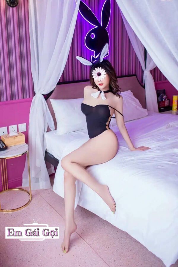 AnyConv.com gai goi bac ninh 800k anh thu xinh xan nguc to buom dep 2.jpg 600x899 2